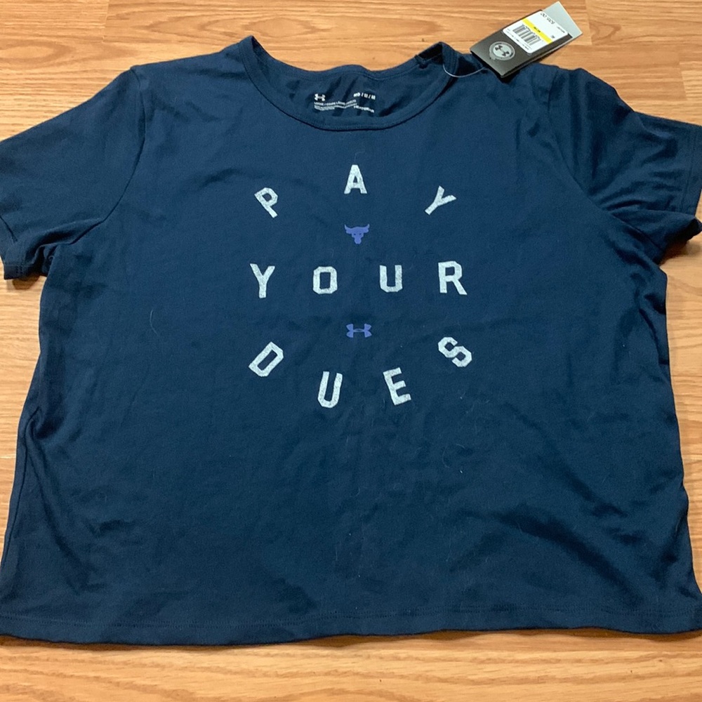NEW WITH TAGS UNDER ARMOUR SHIRT MEDIUM